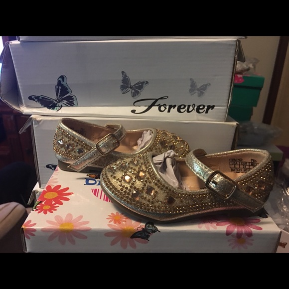 Little Girls Dress Shoes - Picture 2 of 4